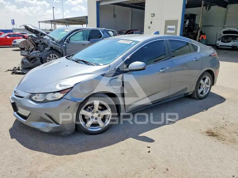 2018 Chevrolet Volt фото