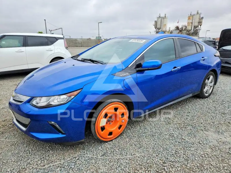 2018 Chevrolet Volt photo
