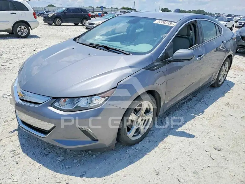 2018 Chevrolet Volt photo