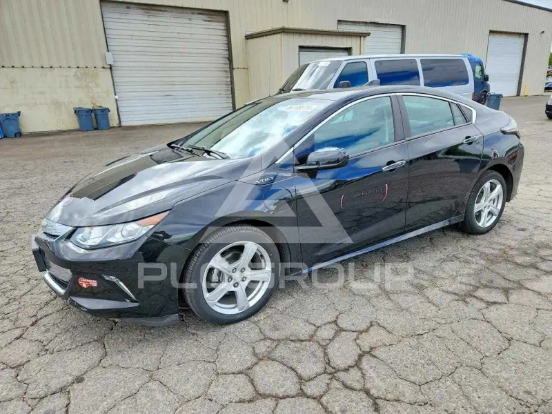 2018 Chevrolet Volt photo