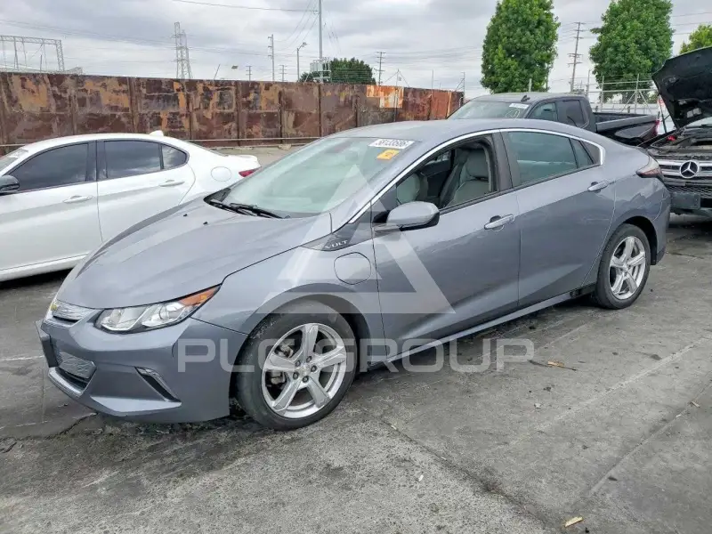 2018 Chevrolet Volt photo