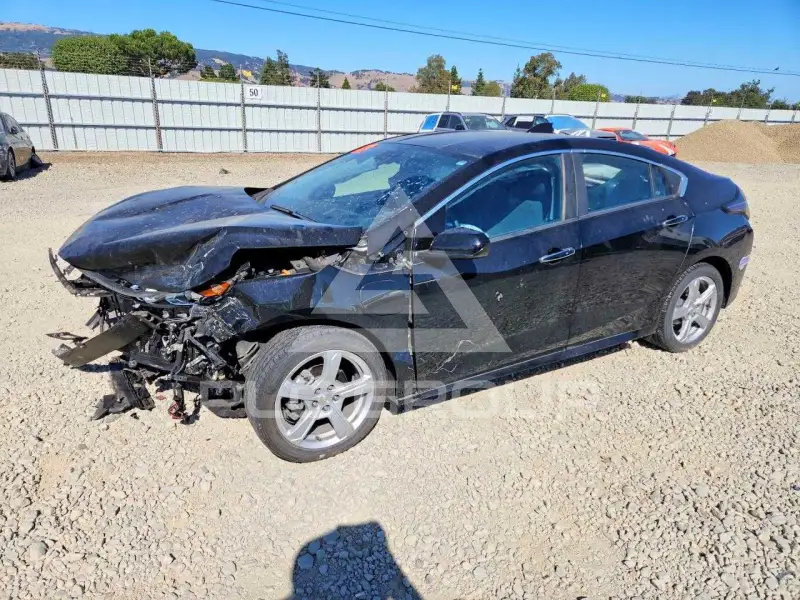 2018 Chevrolet Volt photo