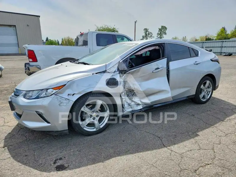 2018 Chevrolet Volt фото