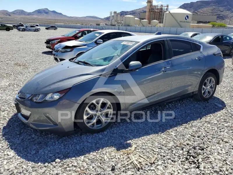 2018 Chevrolet Volt photo