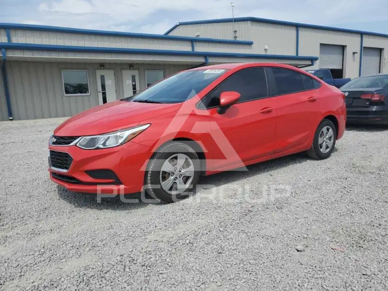 2018 Chevrolet Cruze photo