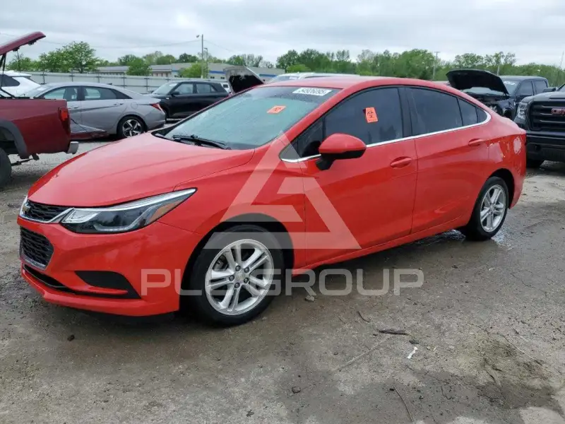 2018 Chevrolet Cruze photo