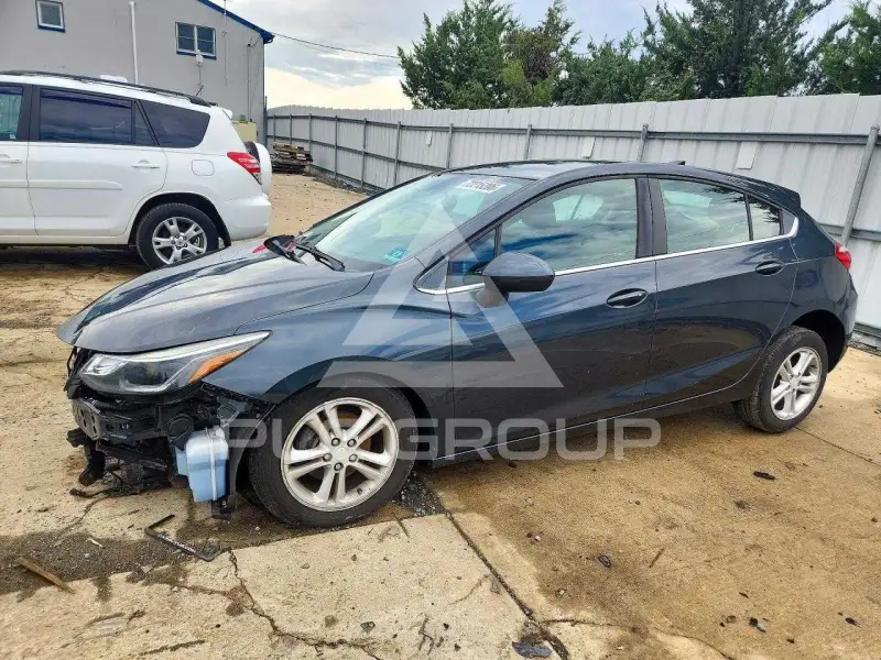 2018 Chevrolet Cruze фото
