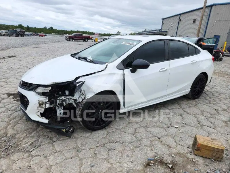 2018 Chevrolet Cruze фото