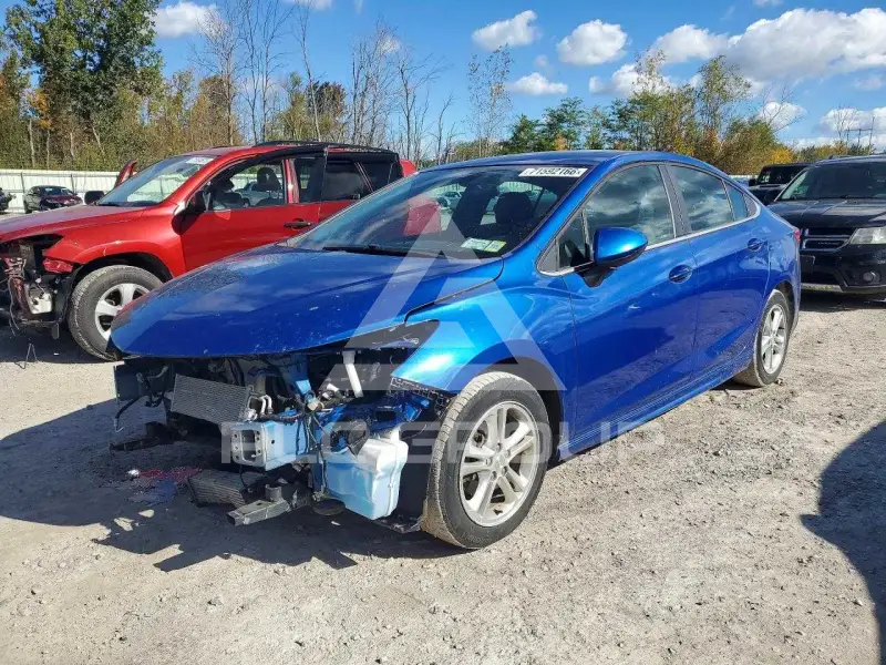 2018 Chevrolet Cruze photo