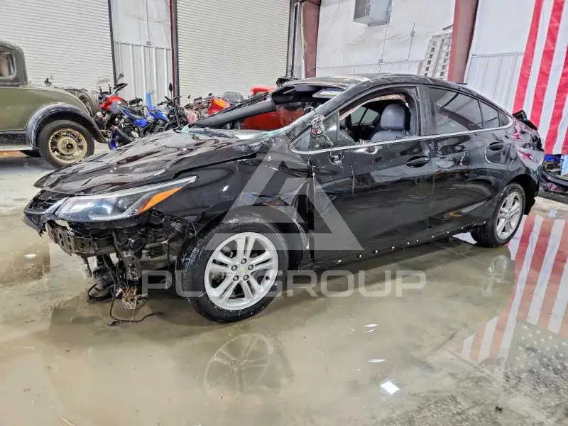 2018 Chevrolet Cruze фото