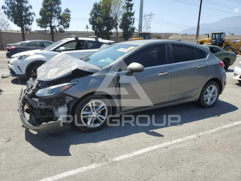 2018 Chevrolet Cruze фото