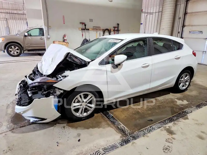 2018 Chevrolet Cruze фото