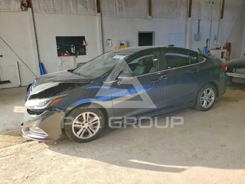 2018 Chevrolet Cruze фото