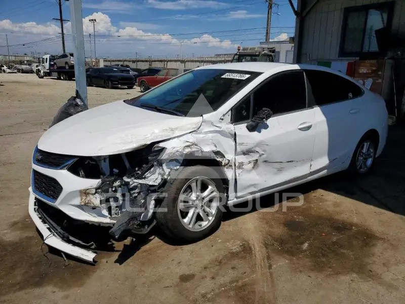 2018 Chevrolet Cruze фото