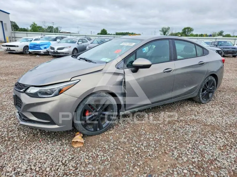 2018 Chevrolet Cruze фото