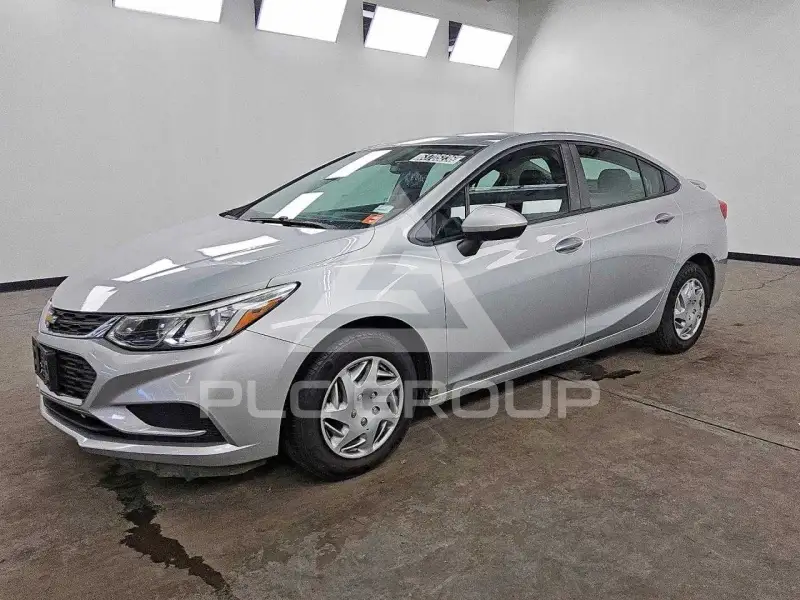 2018 Chevrolet Cruze фото