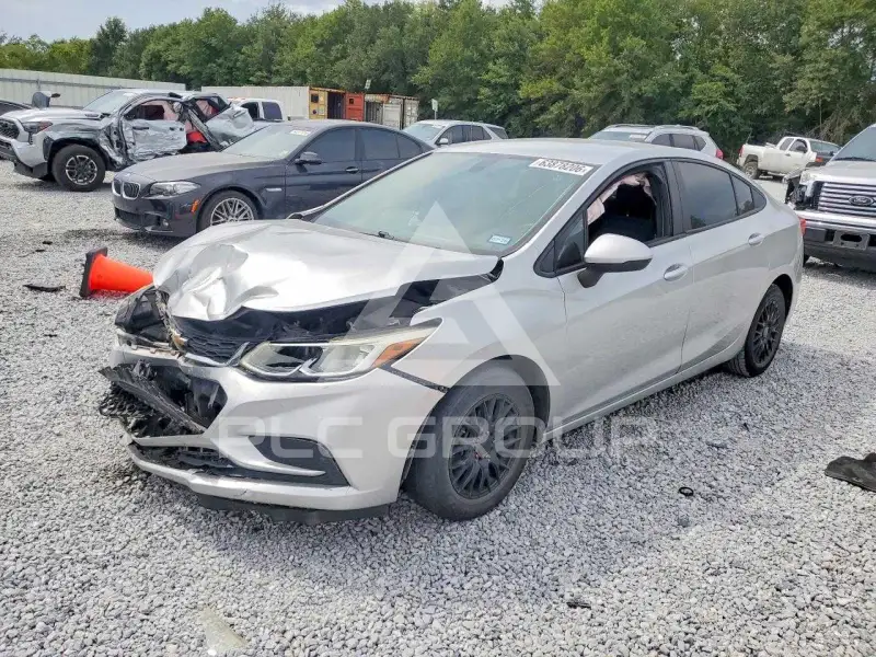 2018 Chevrolet Cruze фото