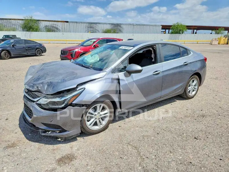 2018 Chevrolet Cruze фото