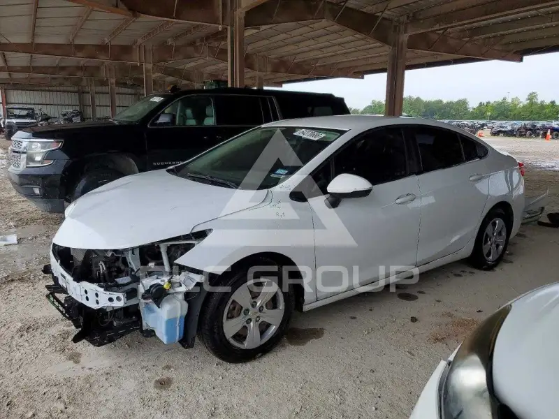 2018 Chevrolet Cruze фото