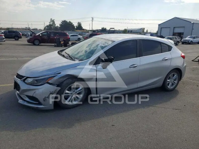 2018 Chevrolet Cruze фото