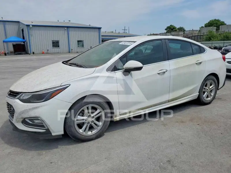 2018 Chevrolet Cruze фото