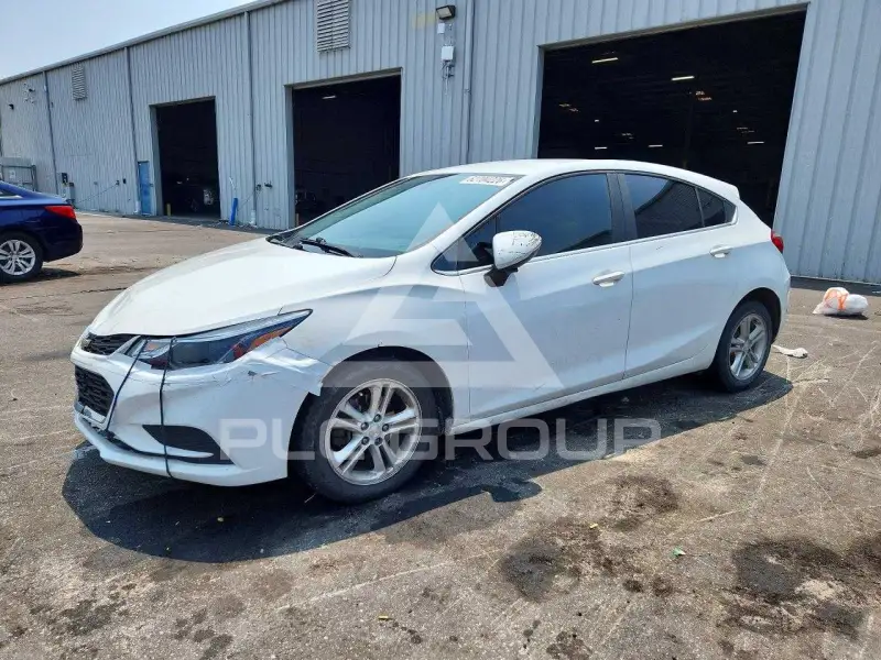 2018 Chevrolet Cruze фото