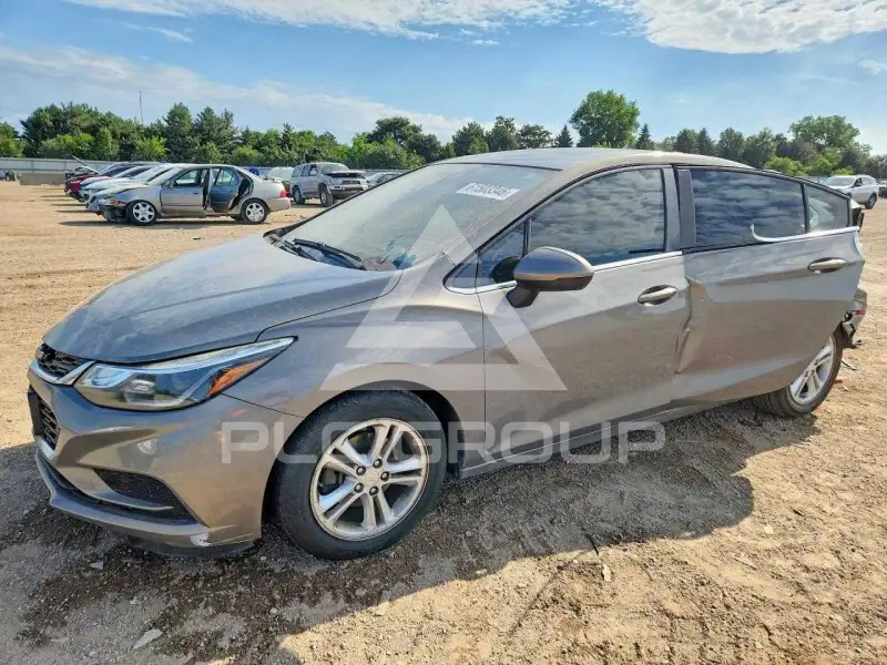2018 Chevrolet Cruze фото