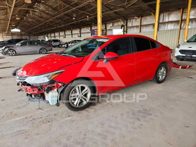 2018 Chevrolet Cruze photo