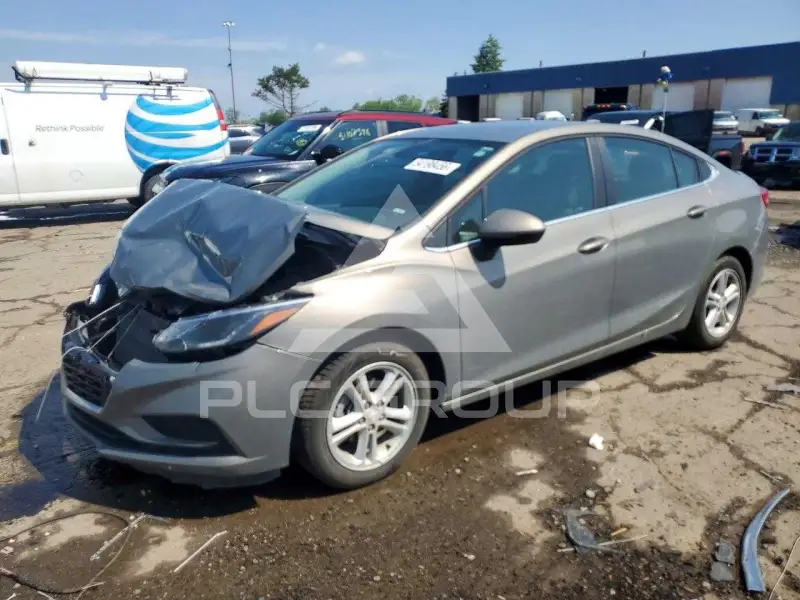 2018 Chevrolet Cruze фото