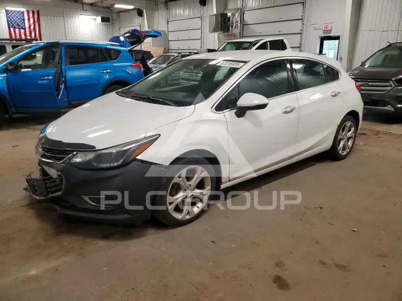 2018 Chevrolet Cruze фото