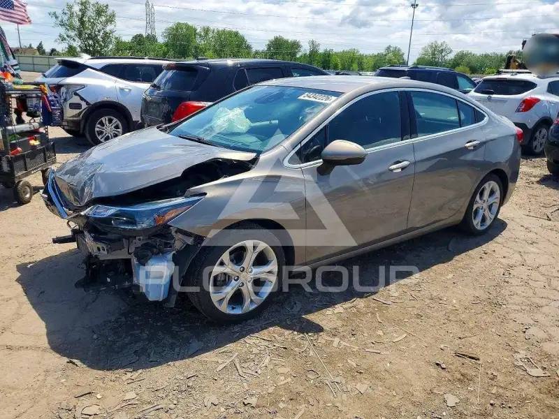 2018 Chevrolet Cruze фото
