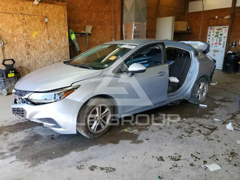 2018 Chevrolet Cruze фото