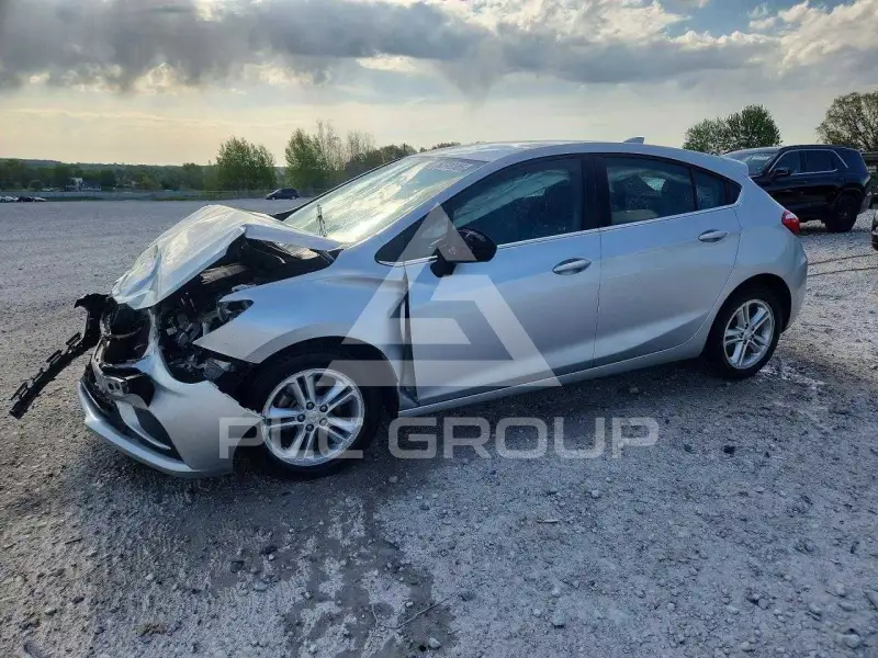 2018 Chevrolet Cruze фото