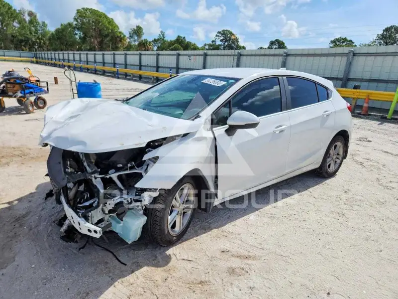 2018 Chevrolet Cruze фото