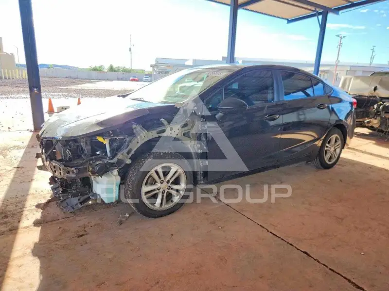 2018 Chevrolet Cruze фото