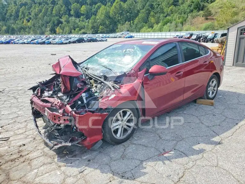 2018 Chevrolet Cruze photo