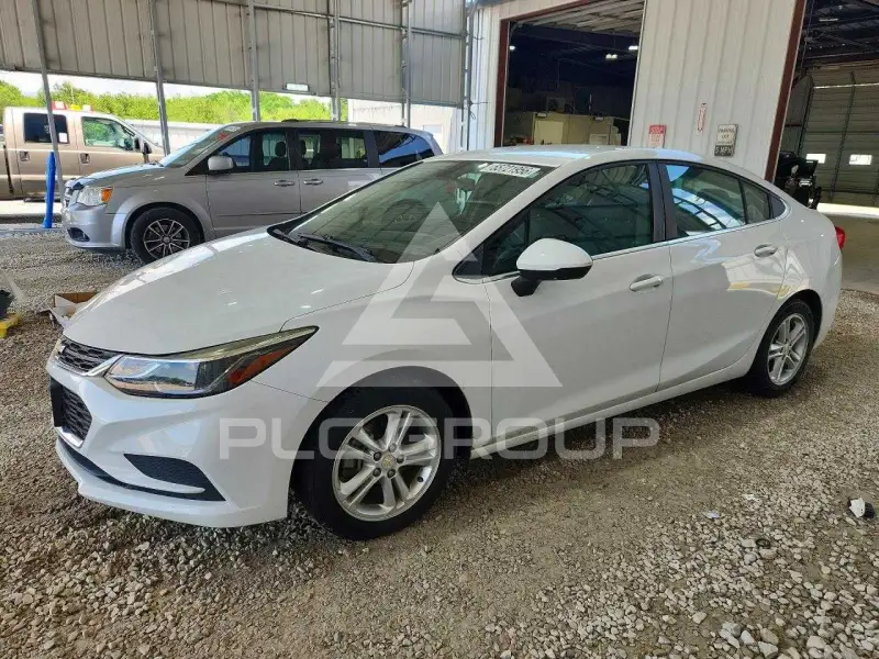 2018 Chevrolet Cruze фото