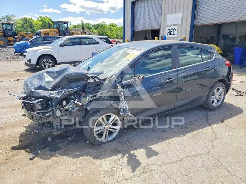 2018 Chevrolet Cruze фото