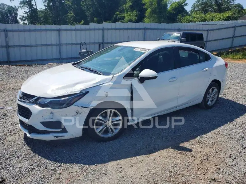 2018 Chevrolet Cruze фото