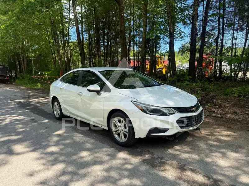 2018 Chevrolet Cruze фото