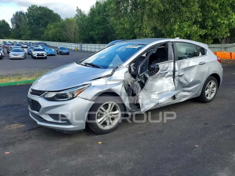 2018 Chevrolet Cruze фото