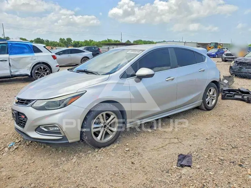 2018 Chevrolet Cruze фото