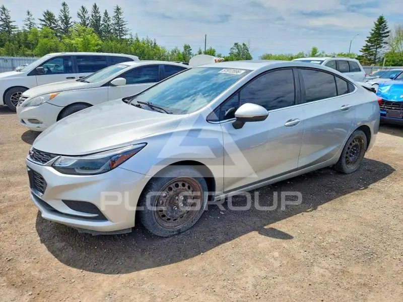 2018 Chevrolet Cruze фото