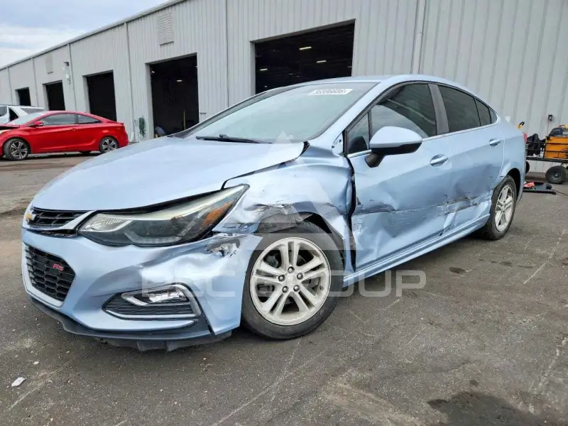 2018 Chevrolet Cruze фото