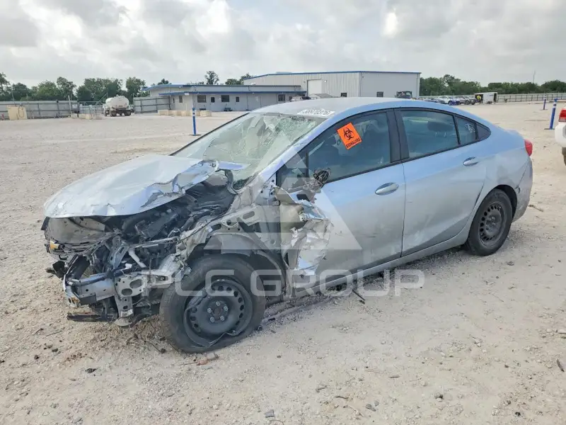 2018 Chevrolet Cruze фото