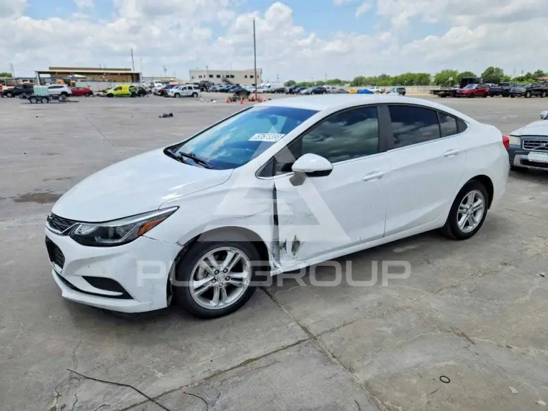 2018 Chevrolet Cruze фото