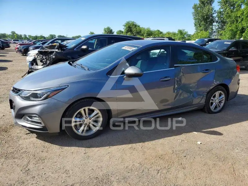 2018 Chevrolet Cruze фото