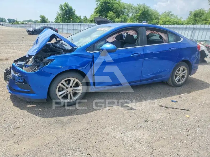 2018 Chevrolet Cruze photo