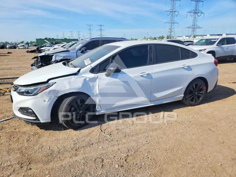 2018 Chevrolet Cruze фото
