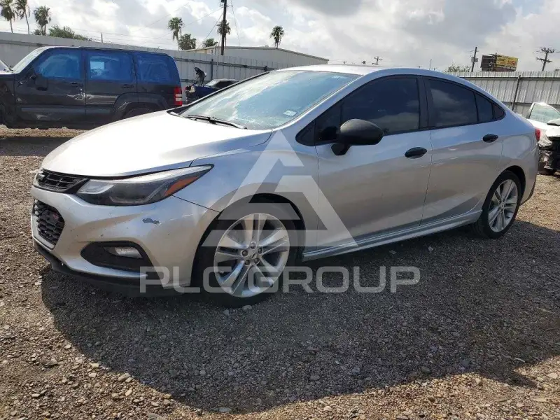 2018 Chevrolet Cruze фото